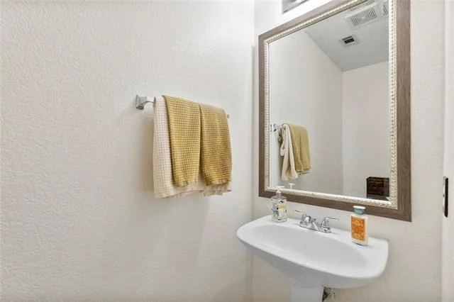 Photo of 1403 Buckingham Drive