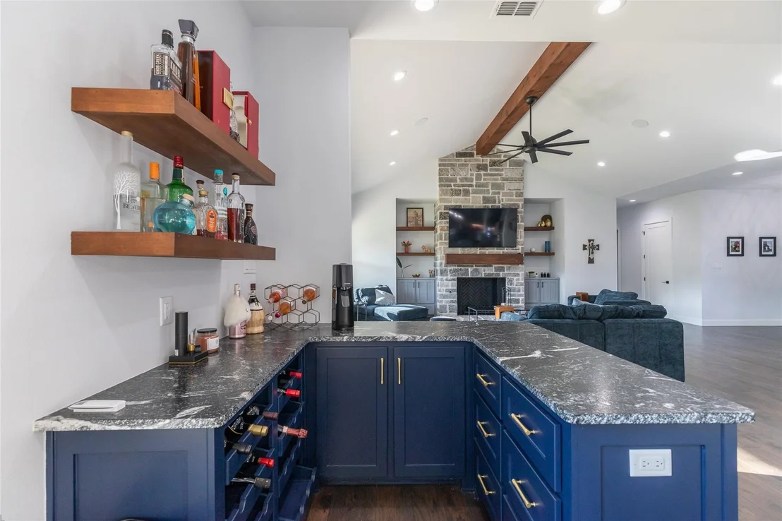 Photo of 8250 Drovers Lane