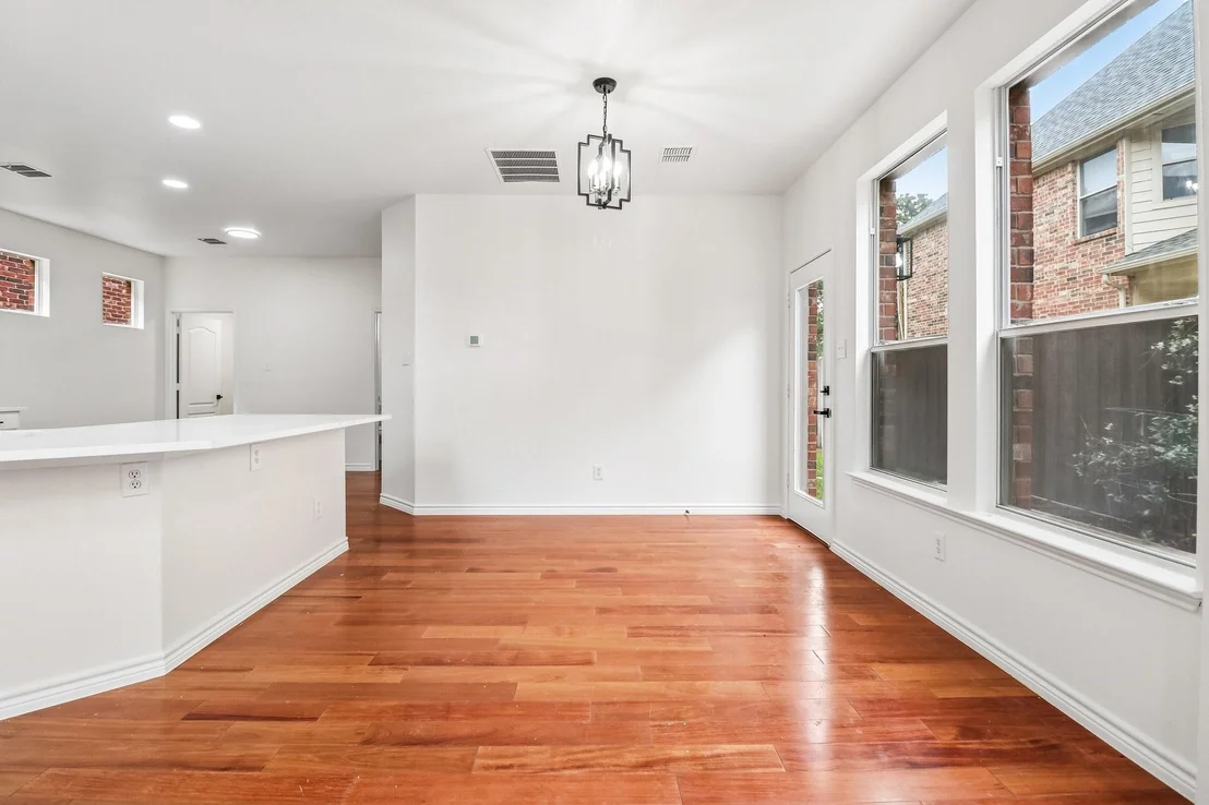 Photo of 526 Archer Drive