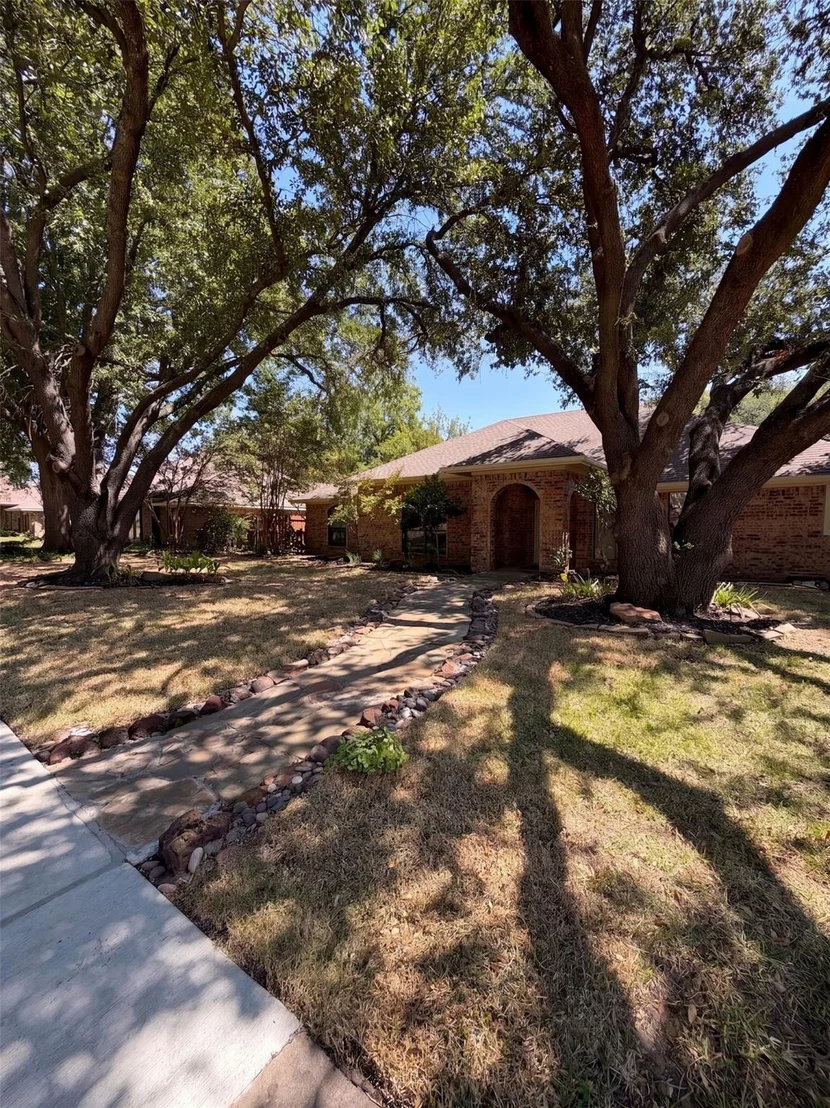 Photo of 3924 Mesa Drive