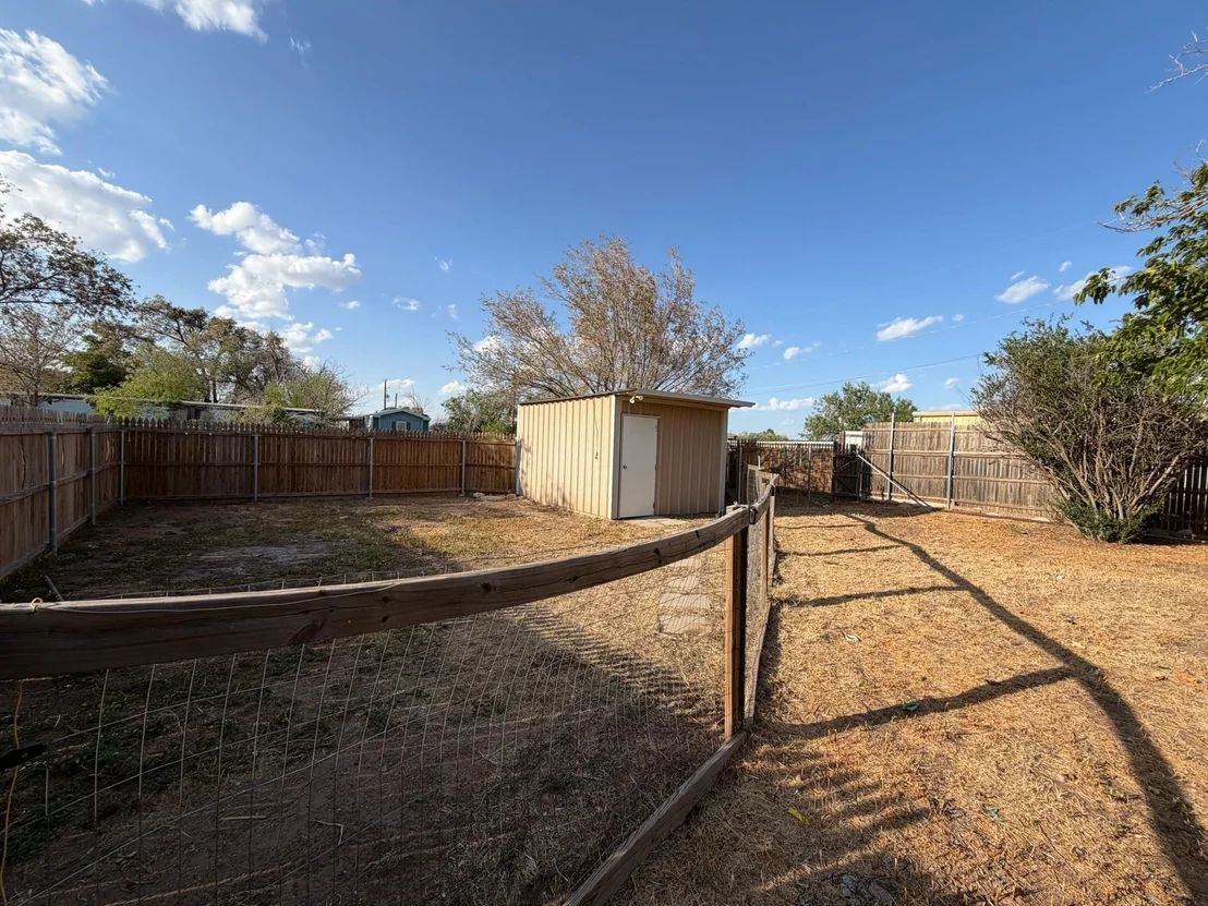 Photo of 5211 Longshore Drive