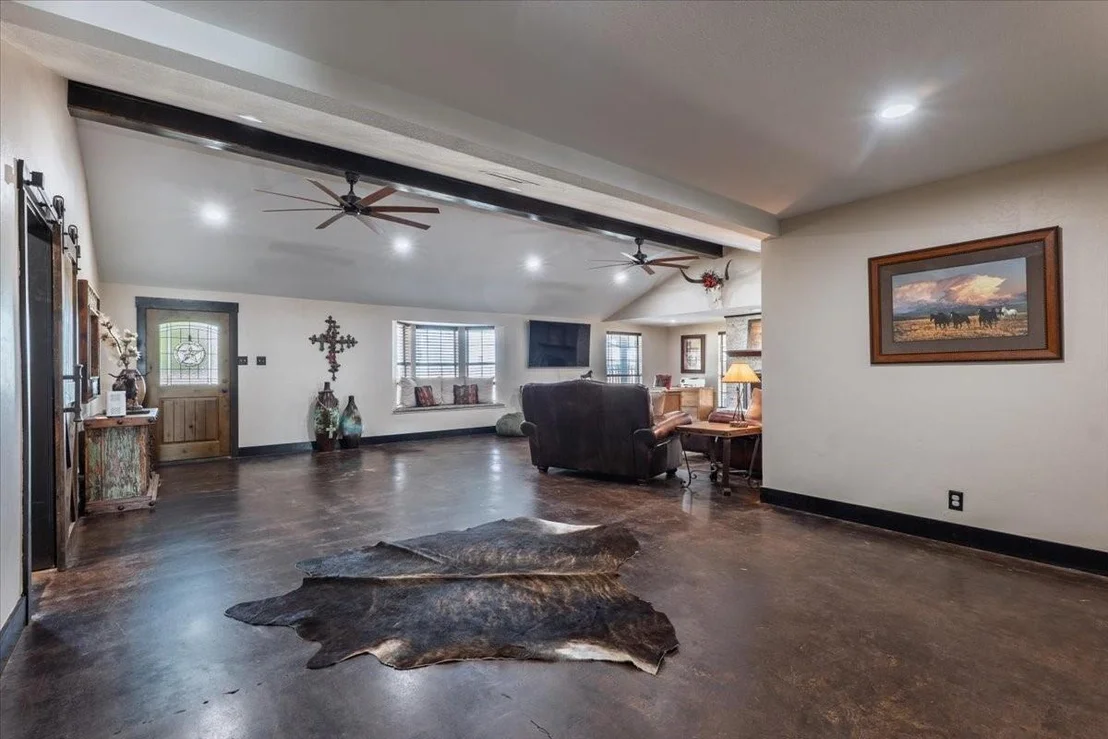 Photo of 820 Walker Lane