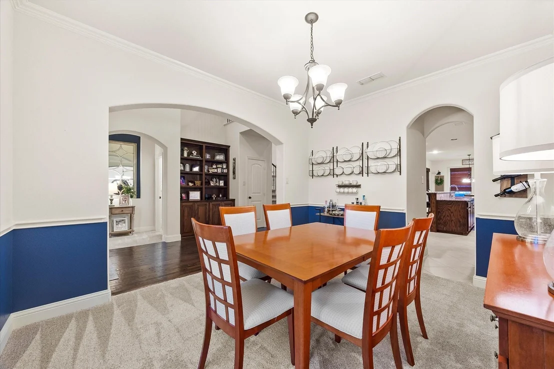 Photo of 1056 Knoxbridge Road