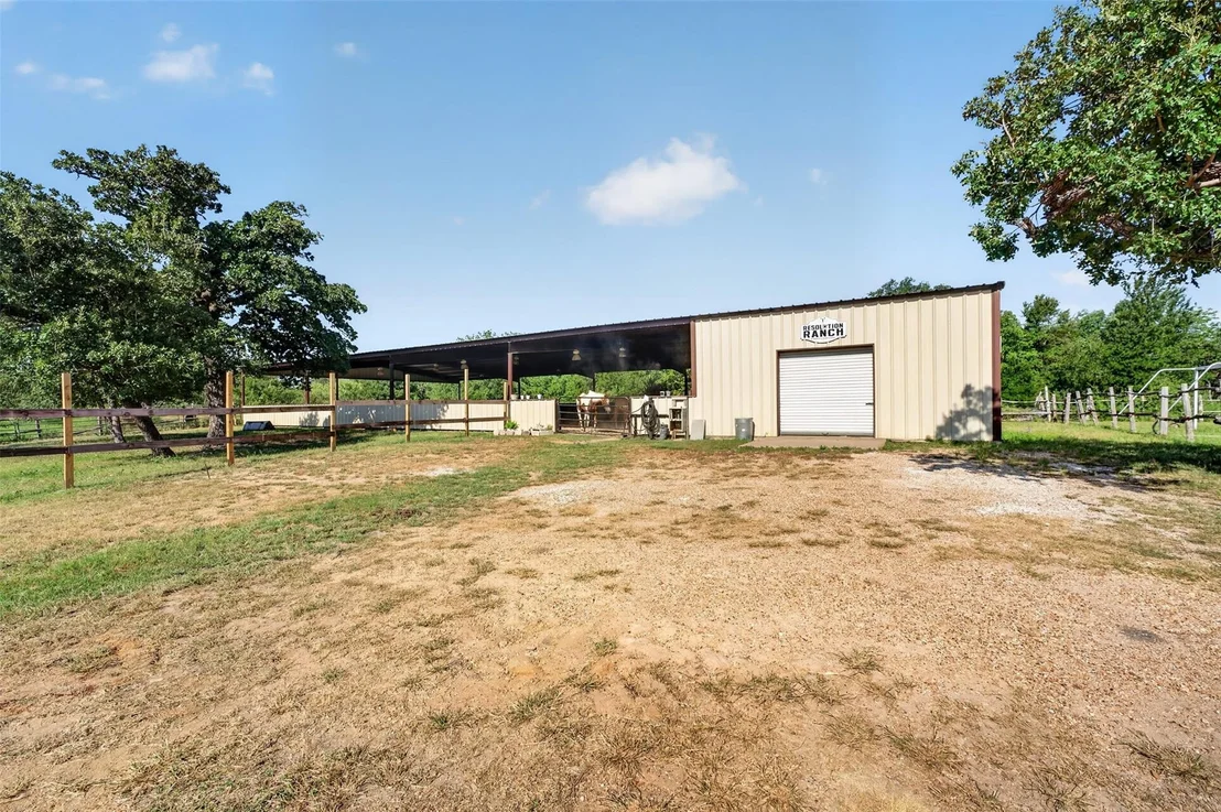 Photo of 2274 County Road 203 Loop