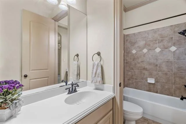 Photo of 232 Copperwood Drive