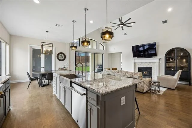 Photo of 14201 Overlook Park Drive
