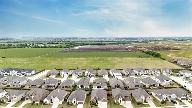 Photo of 17000 Clover Drive