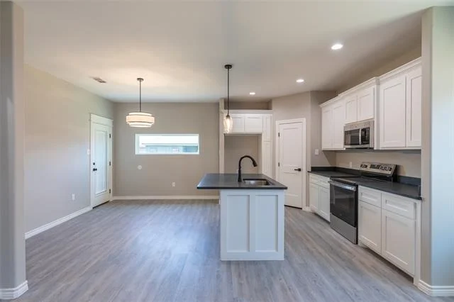 Photo of 7900 Freedom Crest Avenue