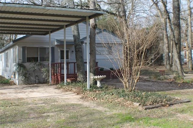 Photo of 5233 Sam Houston