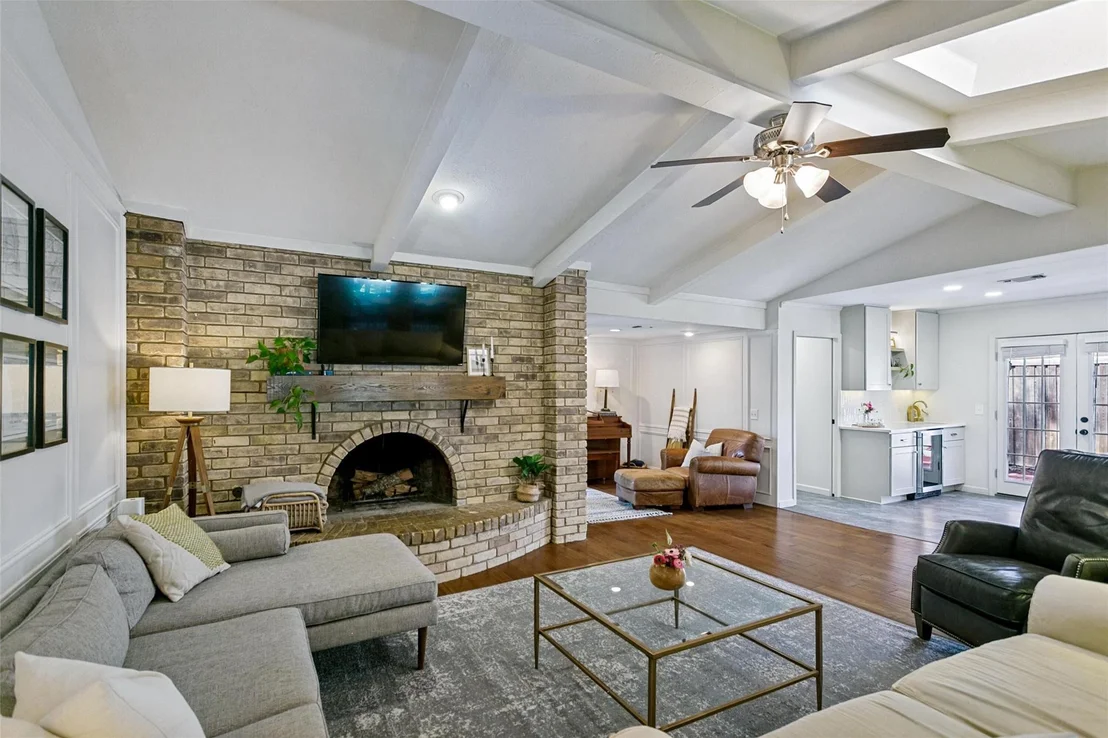 Photo of 2736 Grandview Drive