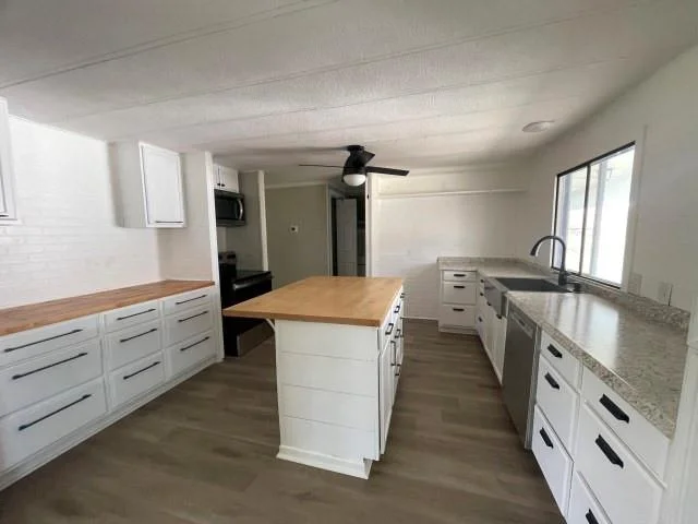 Photo of 1411 Fox Lane