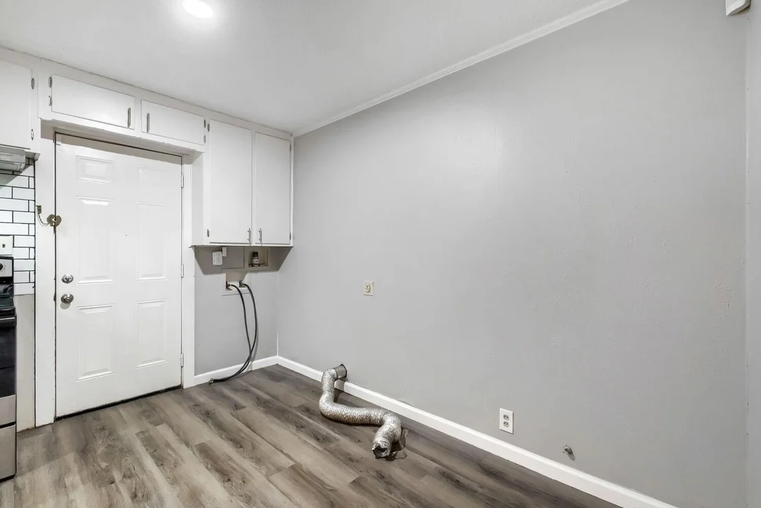 Photo of 1420 Bennett Drive