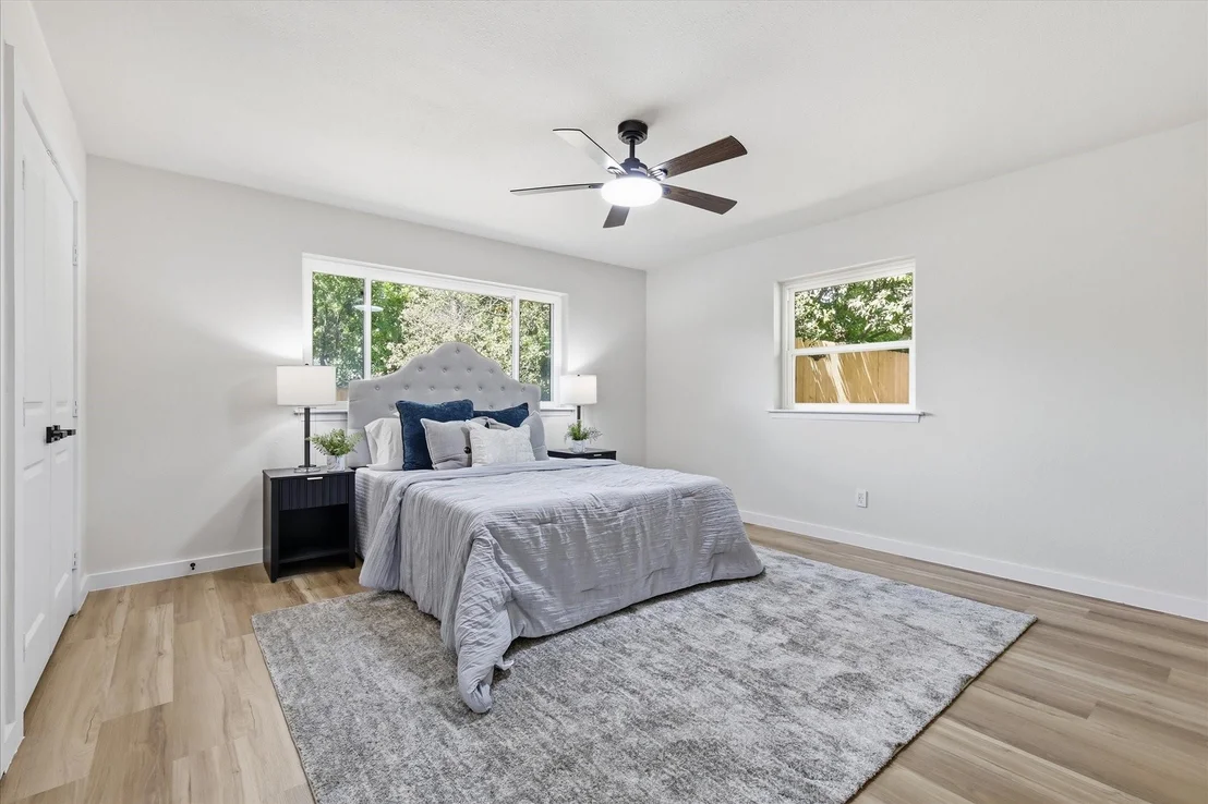 Photo of 419 Summit Drive