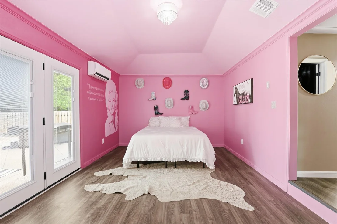 Photo of 216 Sunset Drive