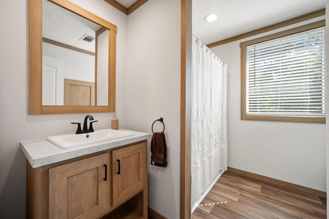 Photo of 716 N Wright Avenue