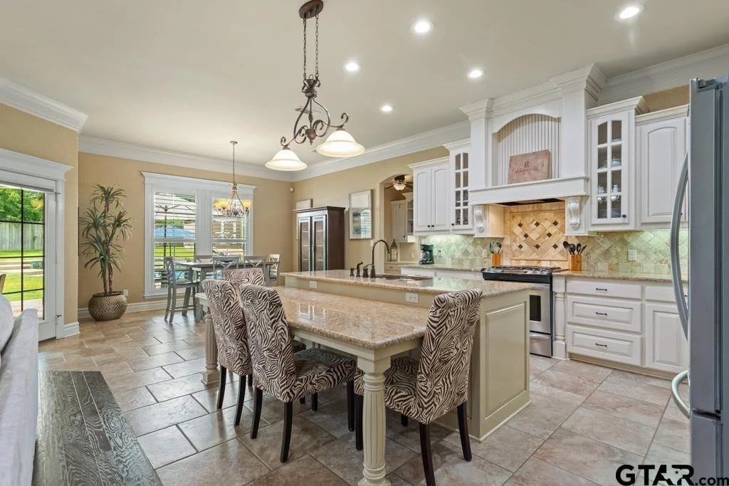 Photo of 19551 Sandhill Lane