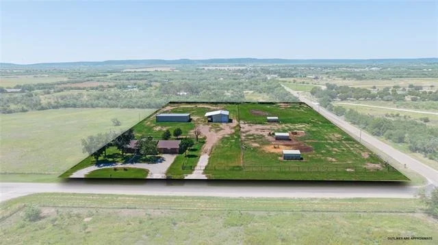 Photo of 427 Meadow Lane