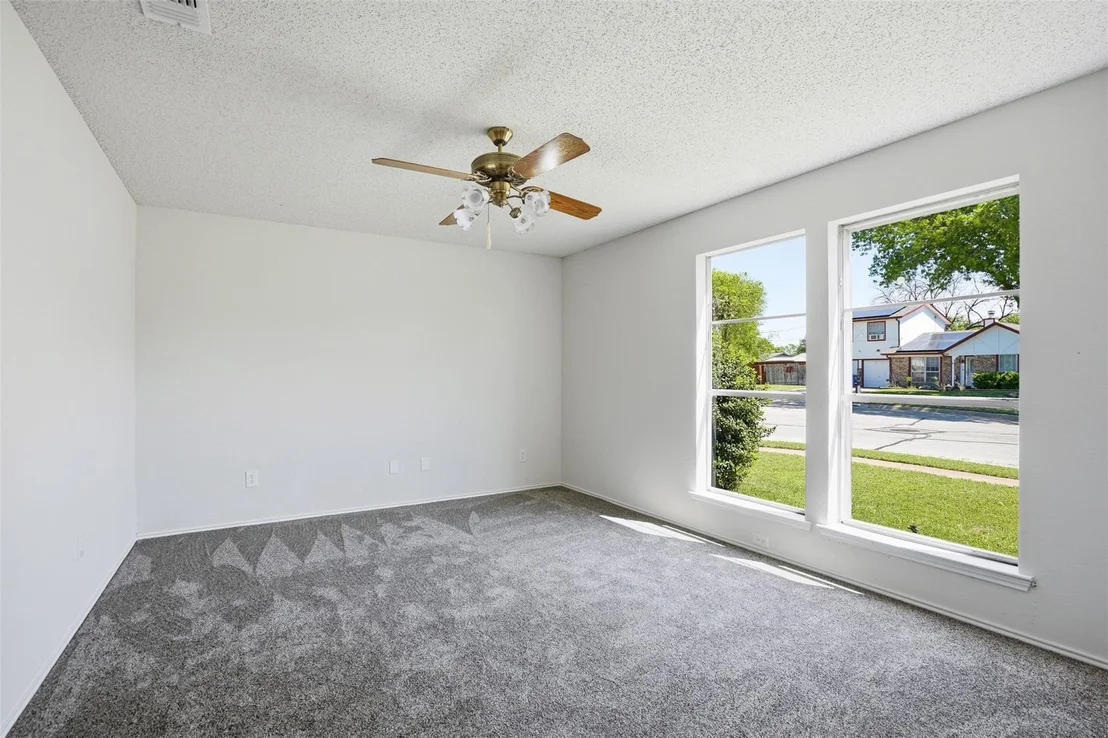 Photo of 6021 Dusty Road