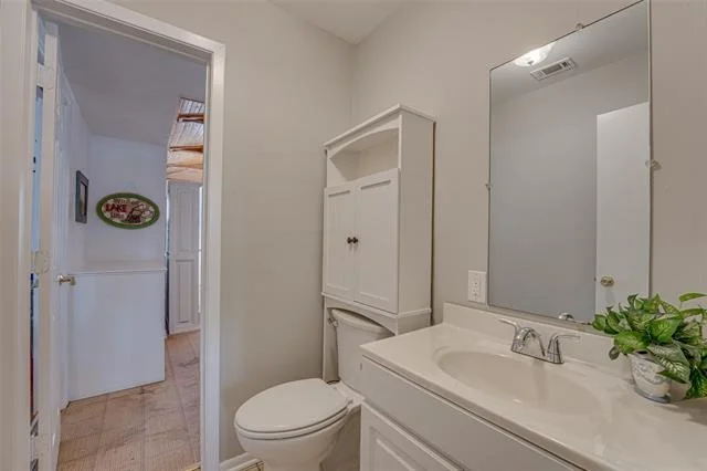 Photo of 113 Crestwood Circle