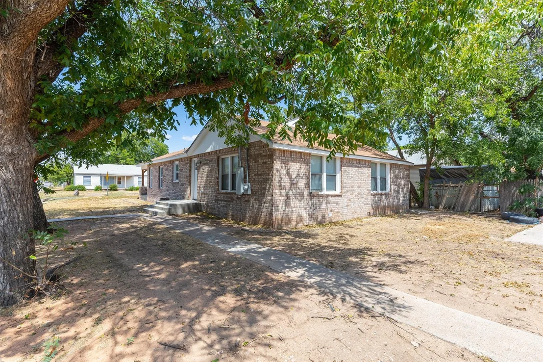 Photo of 1781 N 10th Street