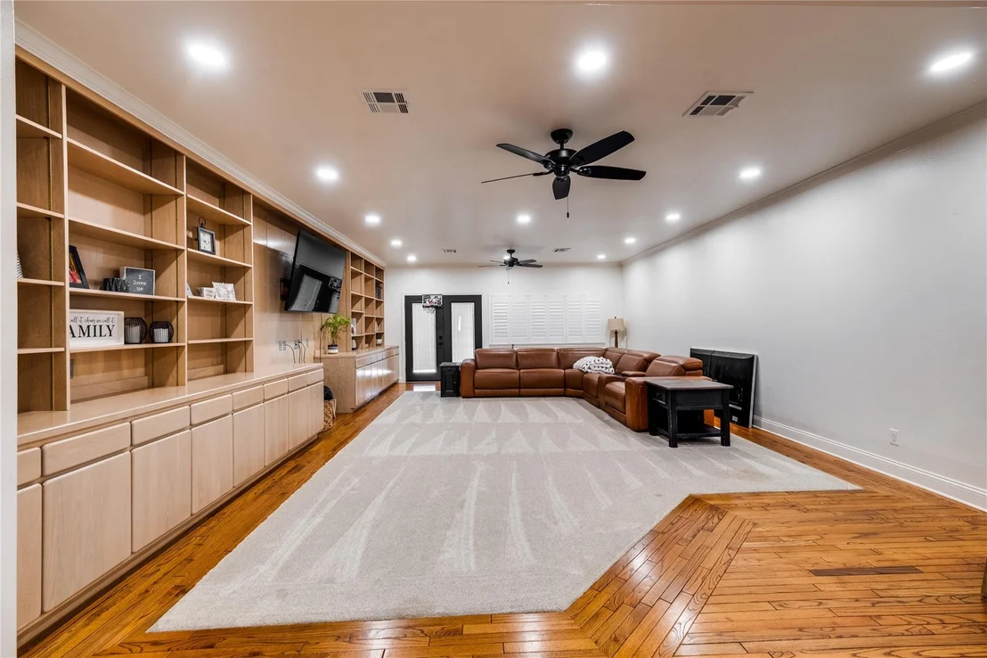 Photo of 2213 Melissa Drive
