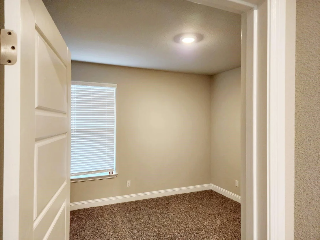 Photo of 2320 Ruff Road