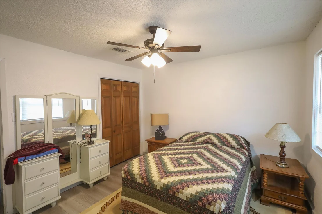 Photo of 4240 CHEYENNE DR