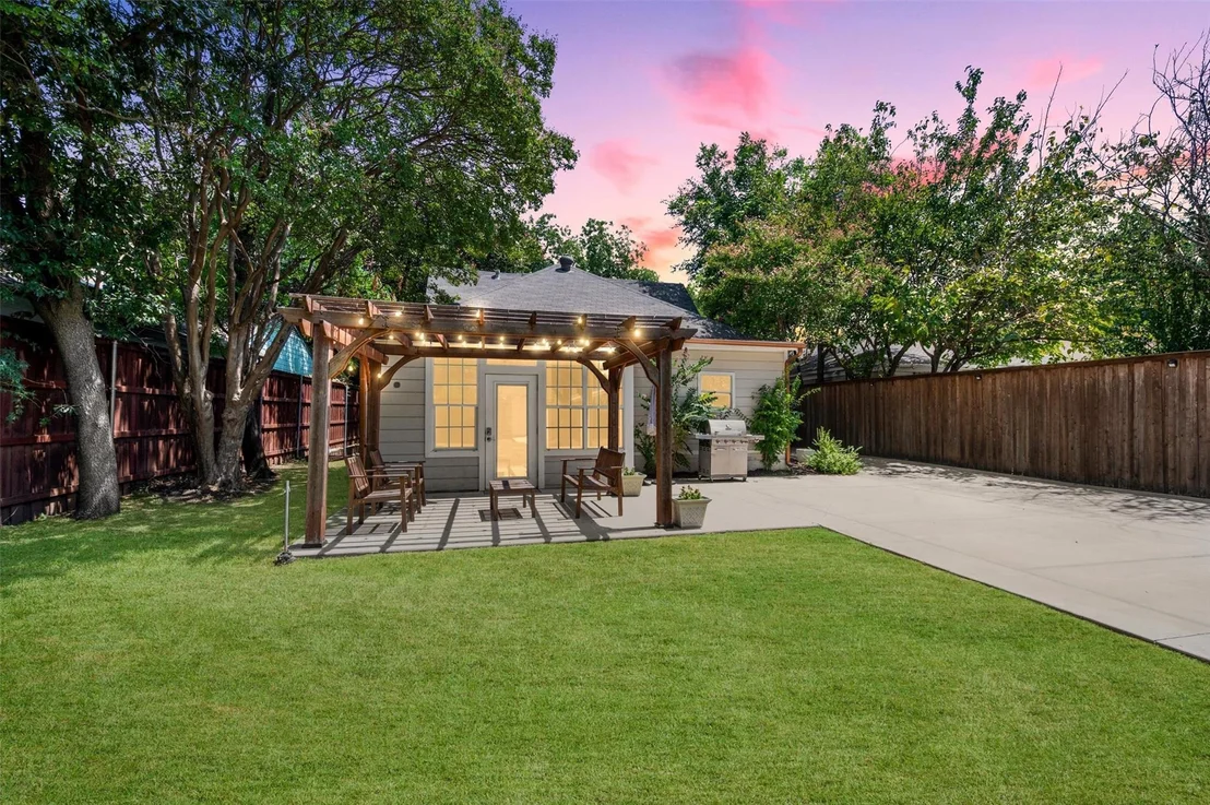 Photo of 5223 Denton Drive