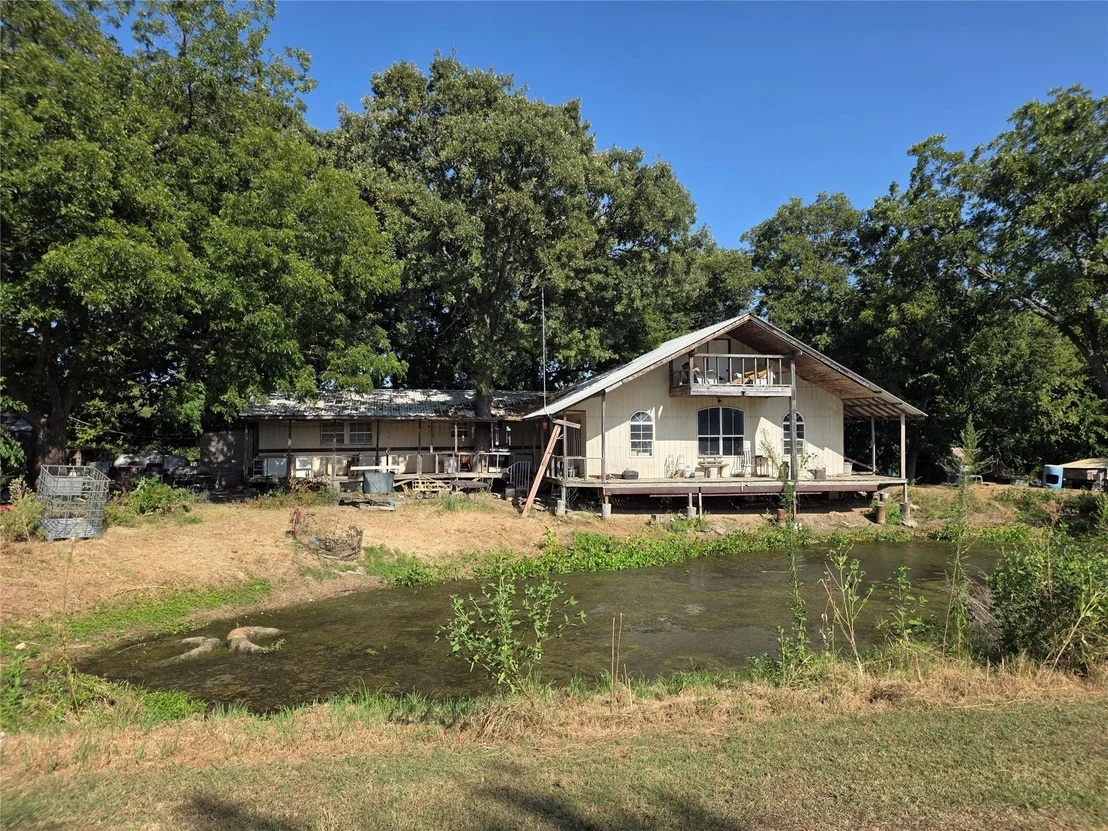 Photo of 2707 S State Highway 121 Highway S