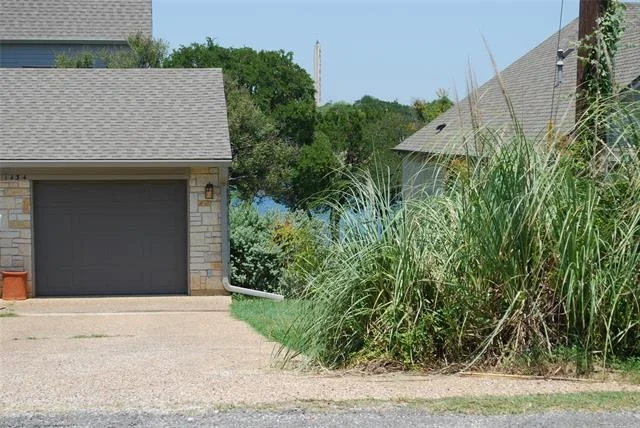 Photo of 1413 Lakeside Trail