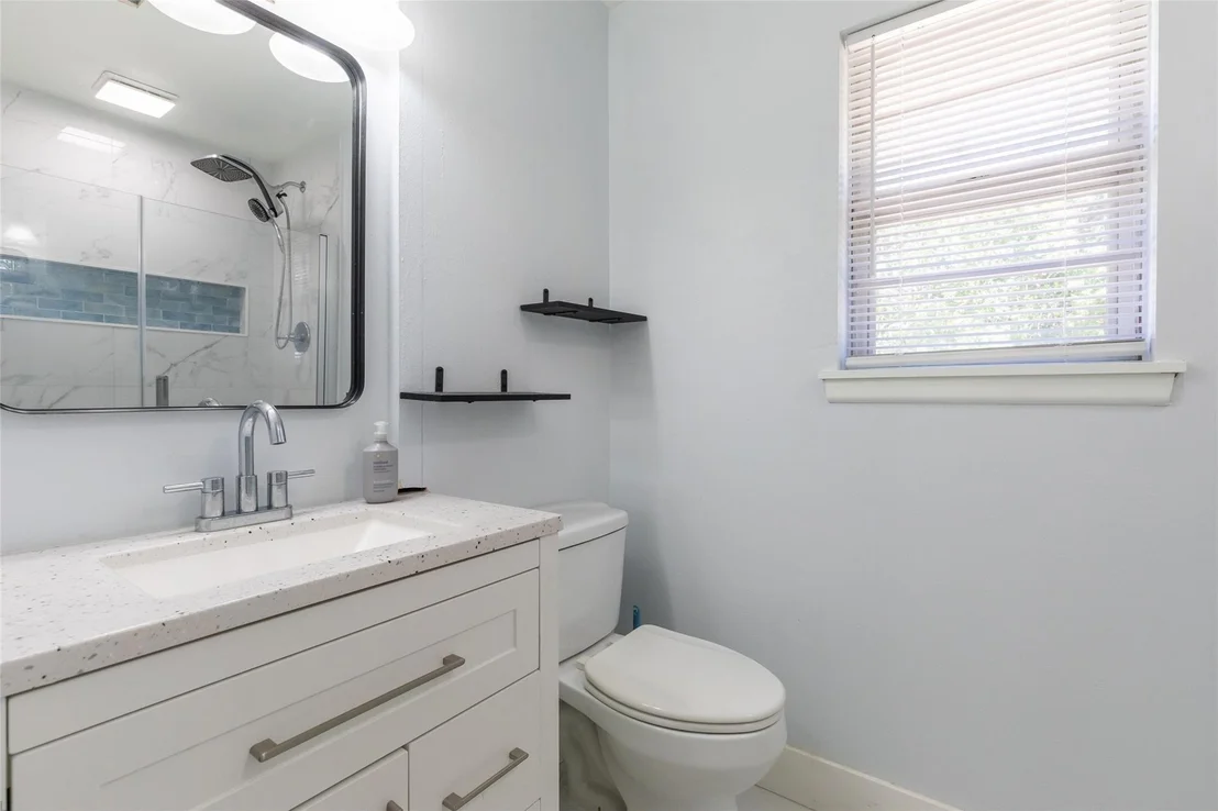 Photo of 5310 Alamo Drive