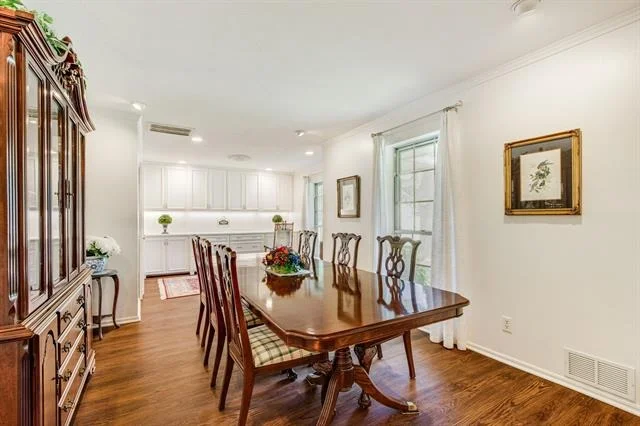 Photo of 331 Robin Way