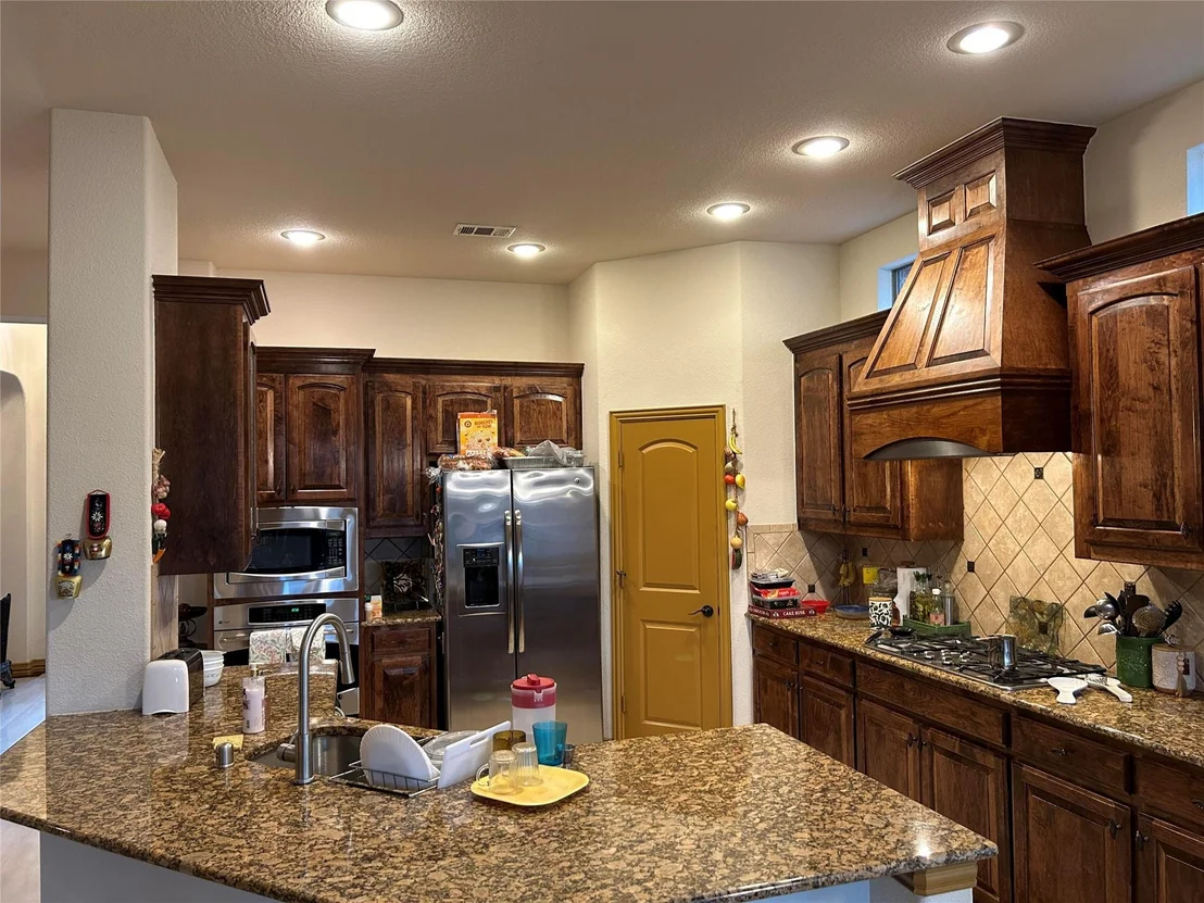 Photo of 2219 Longview Road