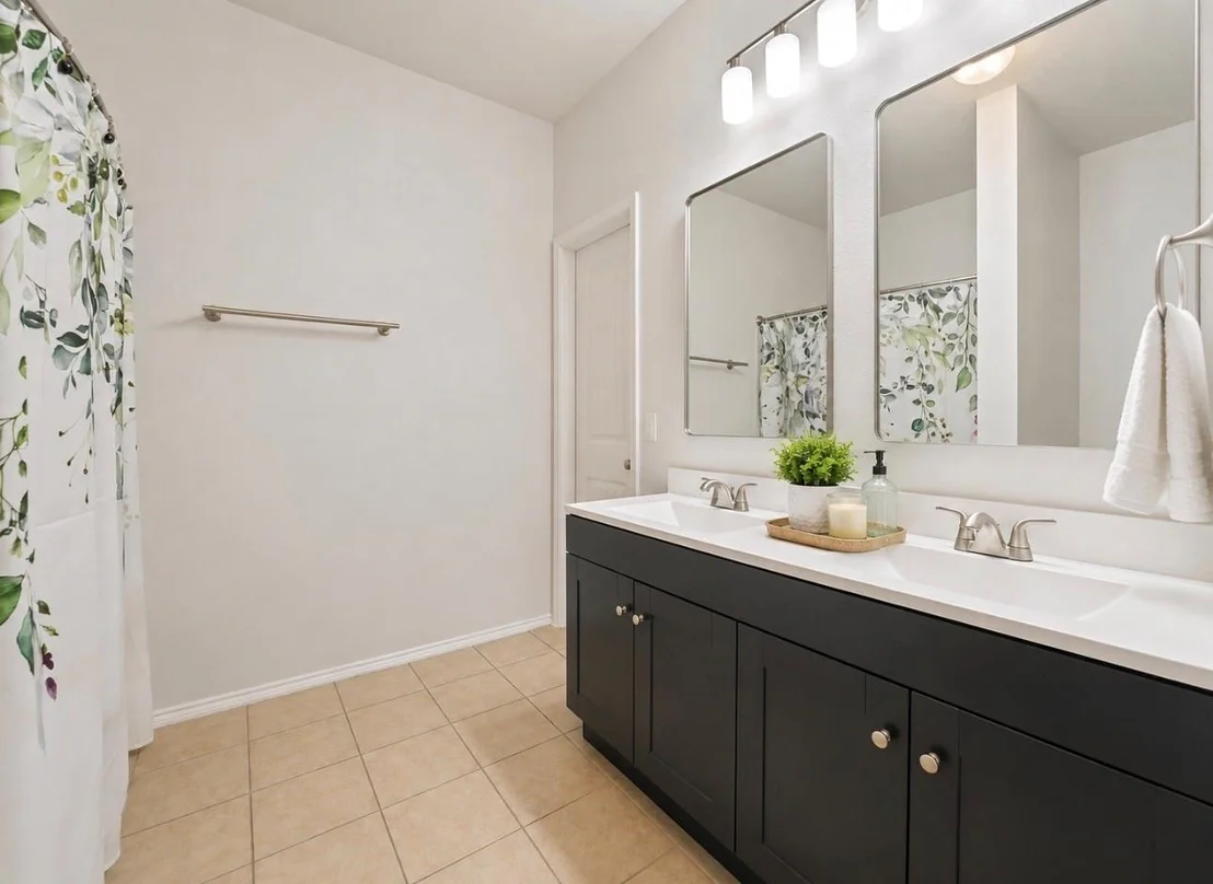 Photo of 3801 Surf Street