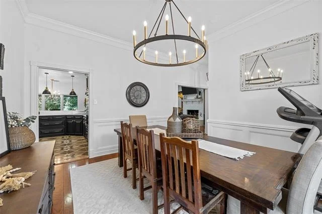 Photo of 3000 Chimney Hill Drive
