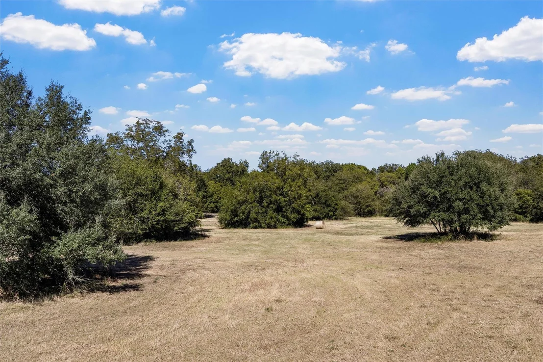 Photo of 684 County Road 473