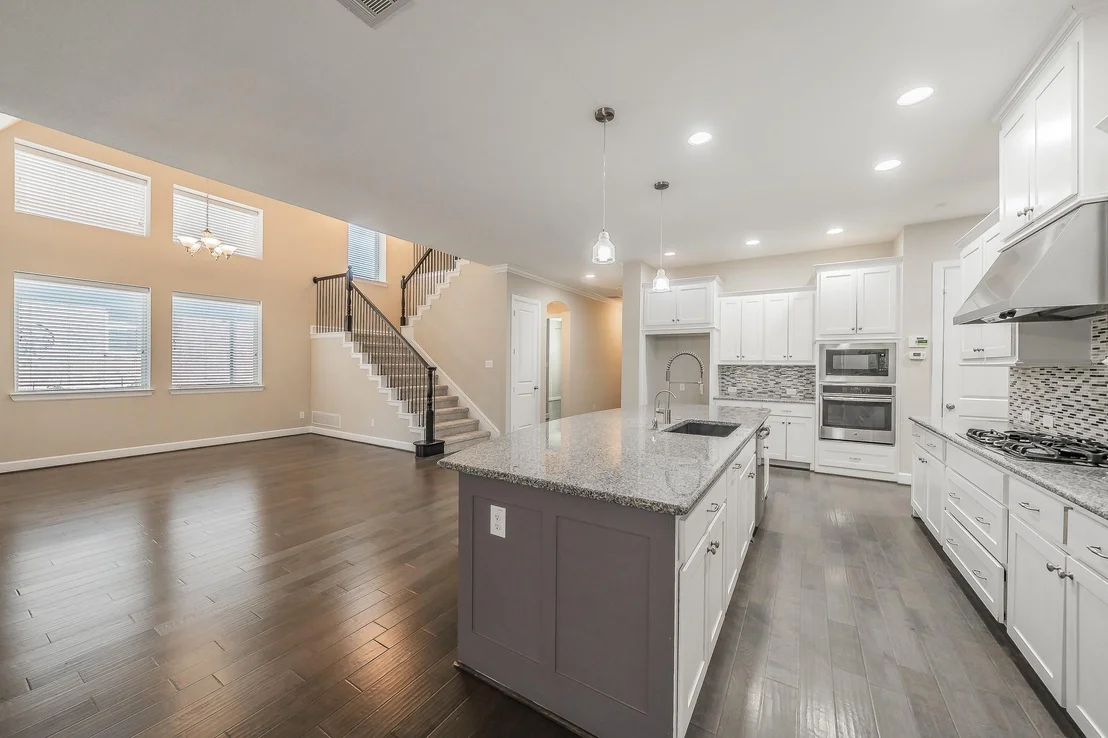 Photo of 1102 Rendon Place