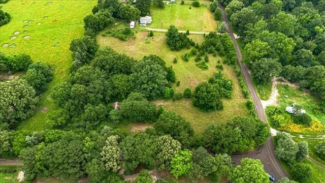 Photo of 806 County Road 4910