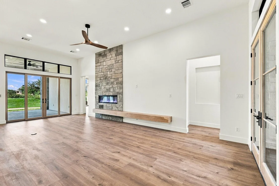Photo of 125 Oyster Bay