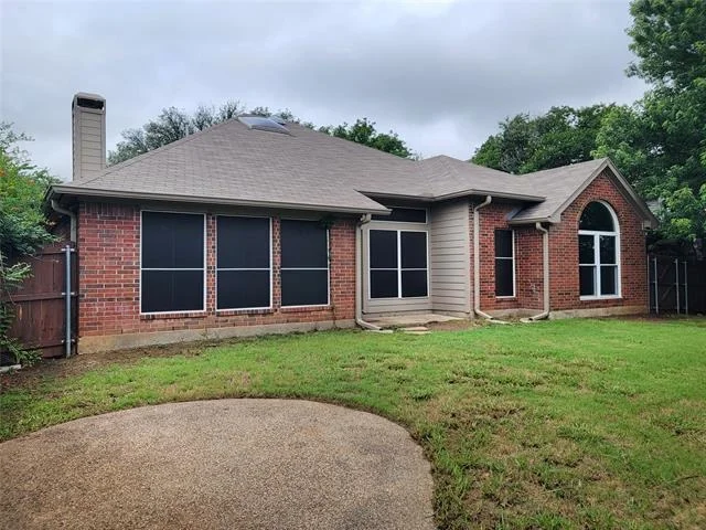 Photo of 1604 Knoll Ridge Circle