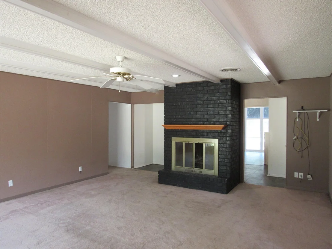 Photo of 423 W Anders Street