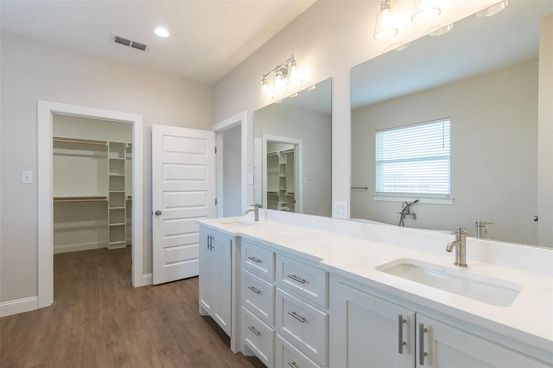 Photo of 180 Elk Horn Drive