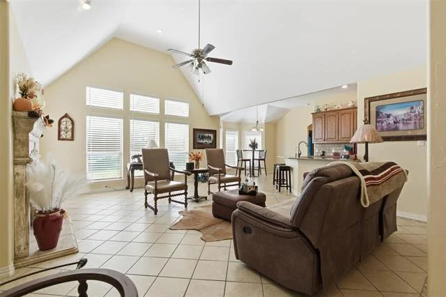 Photo of 437 Adair Lane