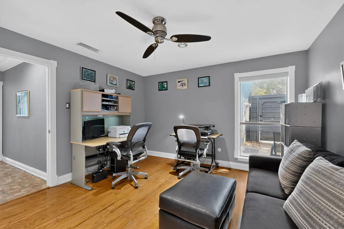 Photo of 7221 Pleasant View Drive