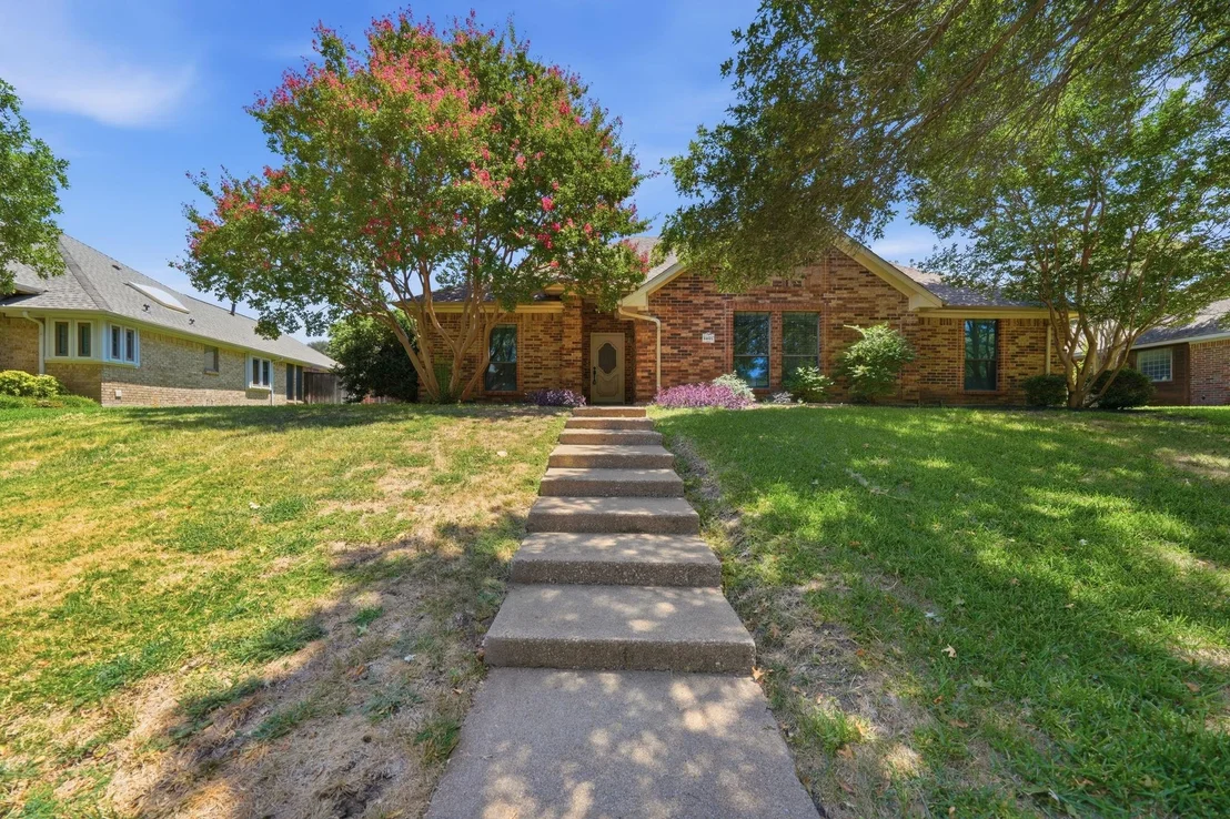 Photo of 4405 Bentley Drive