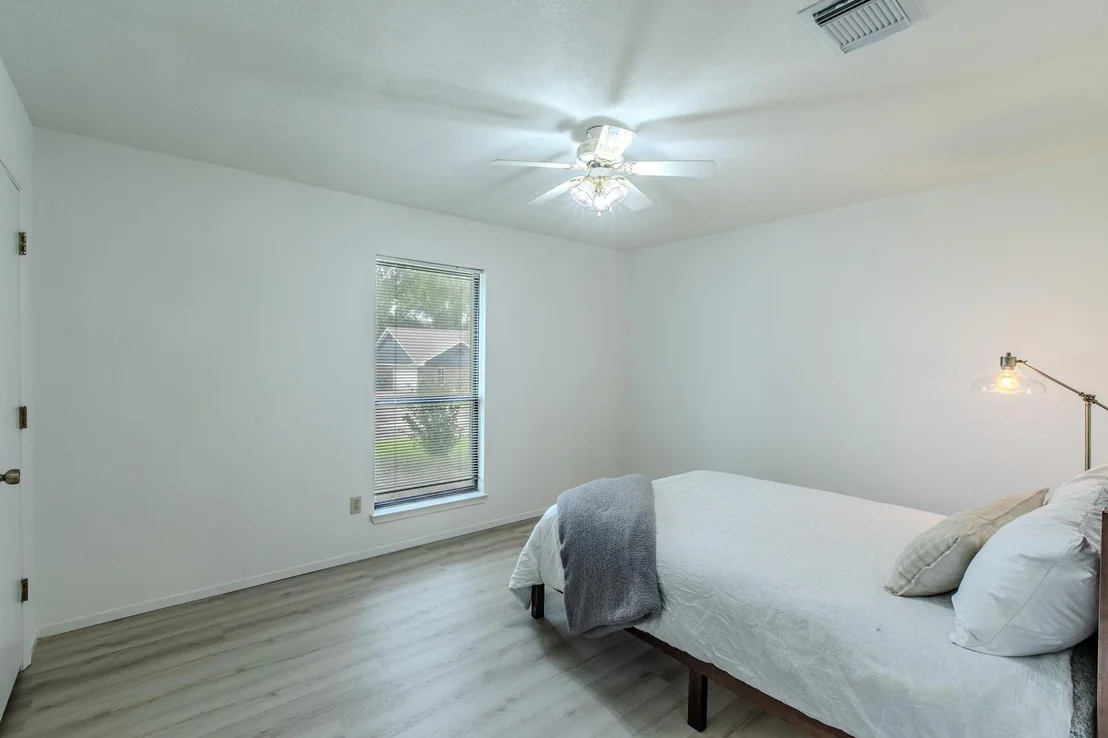 Photo of 1057 Radisson Drive