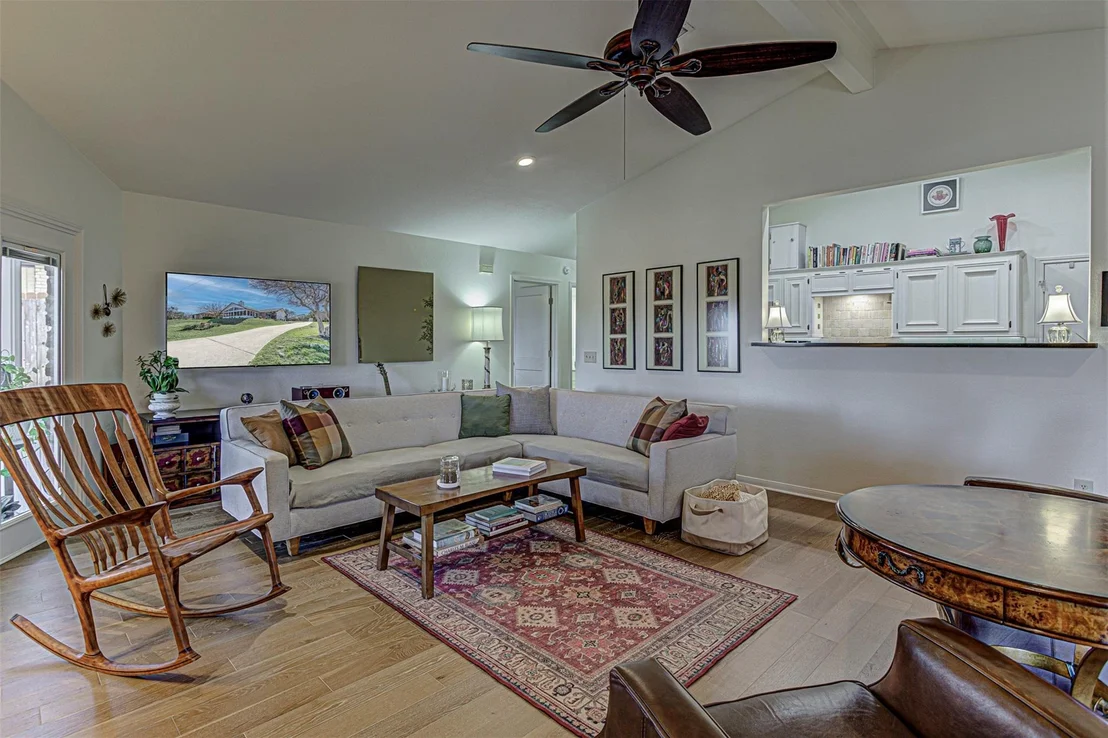 Photo of 507 Mountain Drive