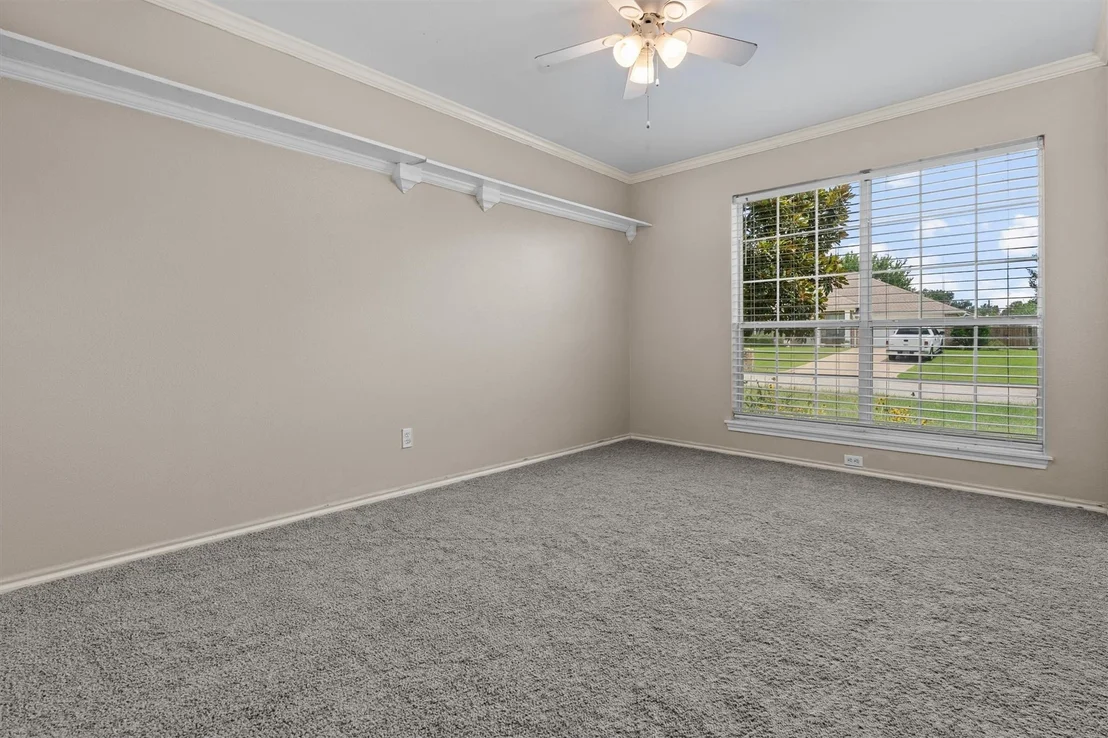 Photo of 833 Greenwood Circle