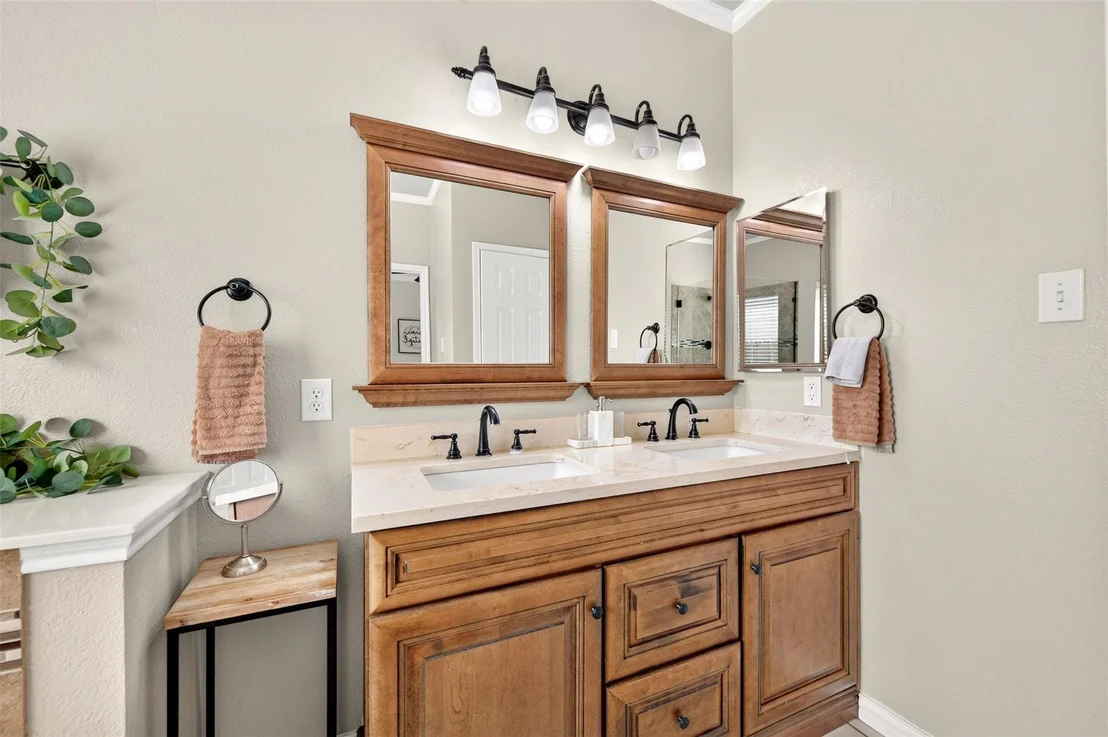 Photo of 9928 Tanglebrush Drive