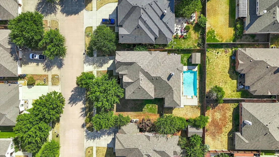 Photo of 1329 Bateman Lane